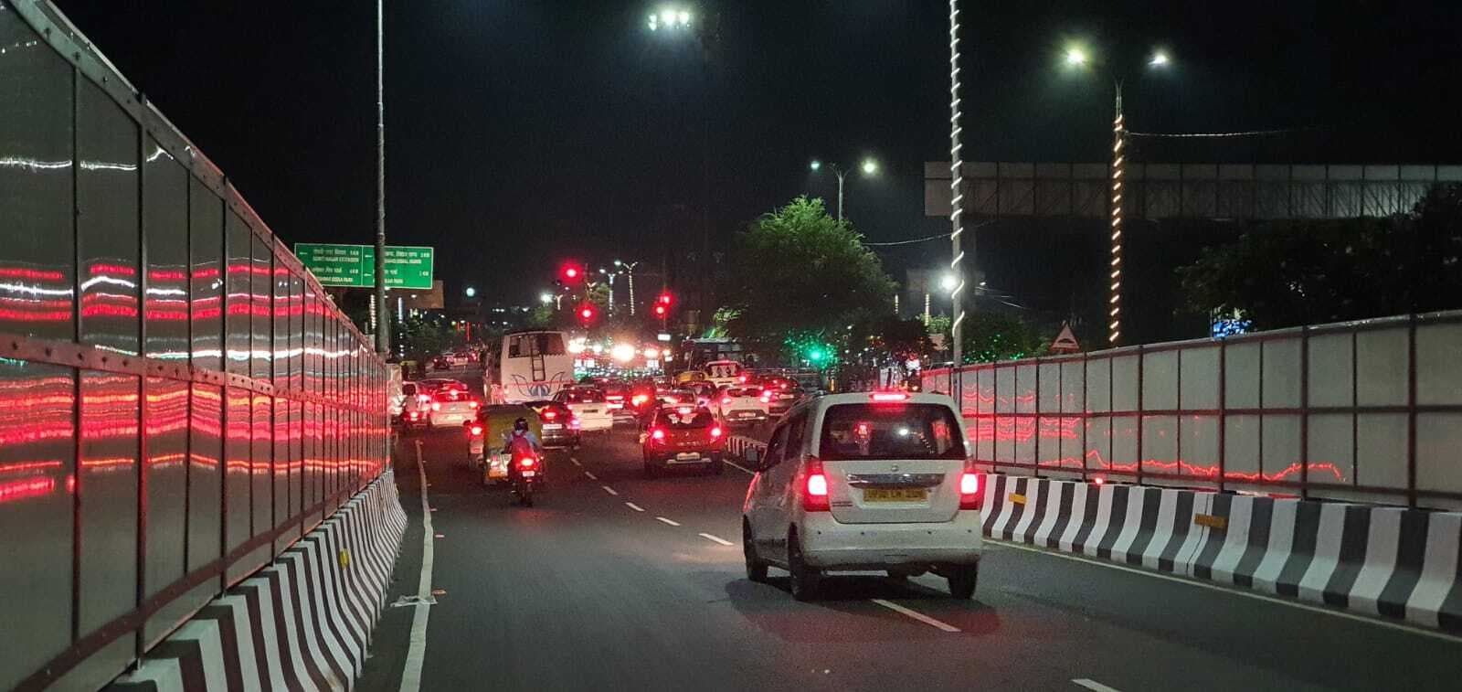 UP Corona Guidelines: उत्तर प्रदेश में नाइट कर्फ्यू खत्म, कोरोना गाइडलाइंस को फॉलो करना होगा जरूरी