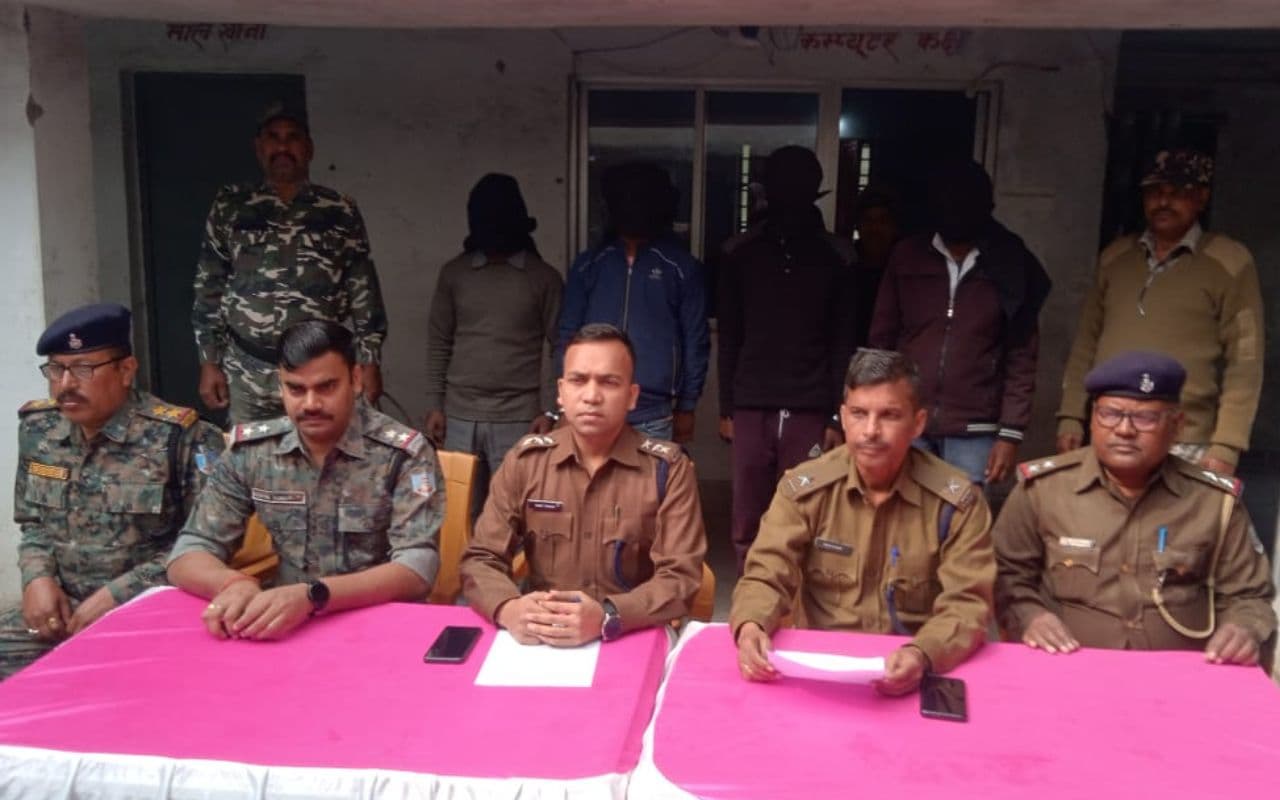 जादू-टोना के शक में 60 हजार की सुपारी देकर कराई गई थी जोधन महतो की हत्या, 4 गिरफ्तार