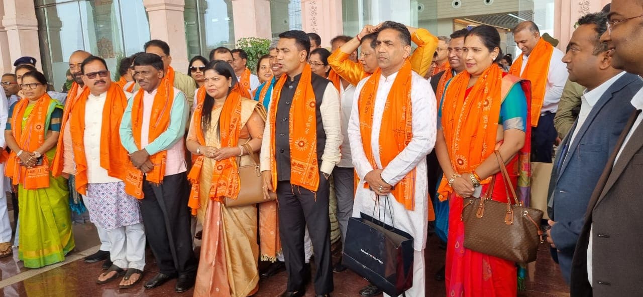 Ayodhya: गोवा के सीएम प्रमोद सावंत बोले रामलला का दर्शन करना मेरा सौभाग्य