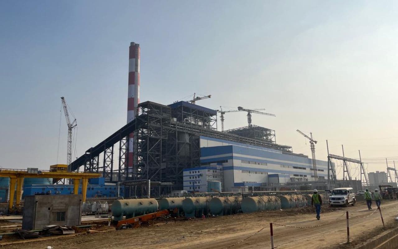 गोड्डा में अदाणी का प्लांट