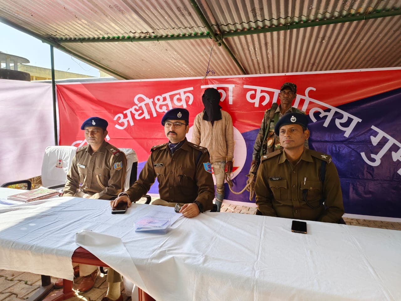 7वीं पास रकीब ने गैस एजेंसी के मालिक को लगाया डेढ़ लाख का चूना, राजस्थान से पकड़कर लाई गुमला पुलिस