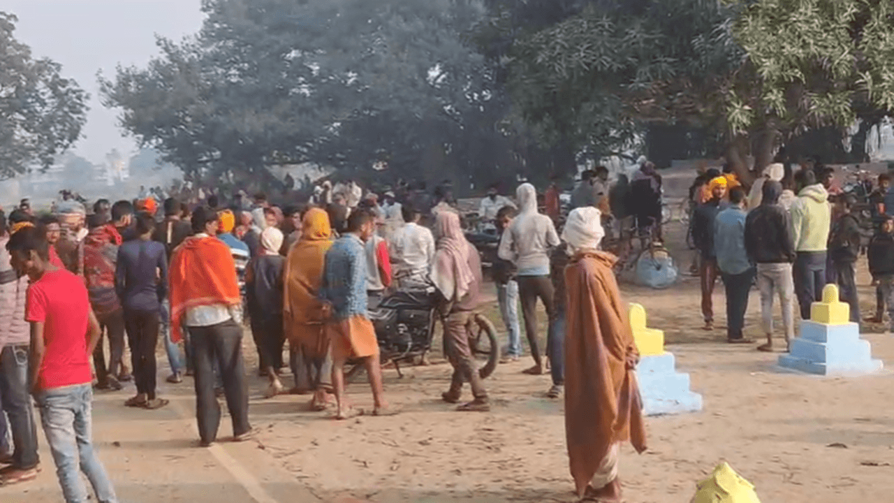 बिहार: सीवान में दो दिन से लापता युवक का तालाब से शव बरामद, घर का सामान खरीदने निकला था बाहर