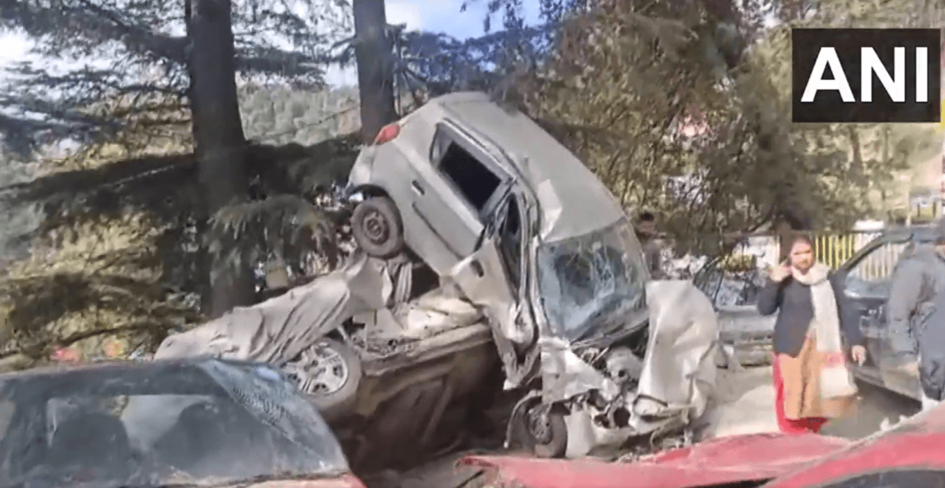 Big Accident: हिमाचल प्रदेश में बड़ा हादसा, खाई में गिरी जीप, हादसे में छह लोगों की मौत