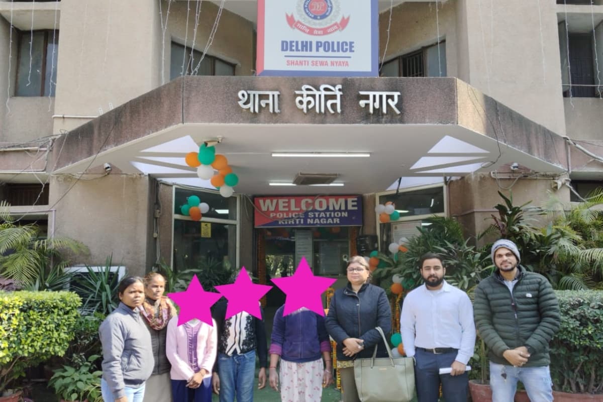झारखंड की 14 नाबालिग समेत 19 लड़कियां दिल्ली में मानव तस्करों से करायी गयीं मुक्त, दो तस्कर गिरफ्तार