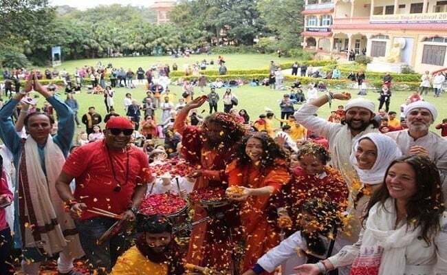 ऋषिकेश में 31वां अंतरराष्ट्रीय योग महोत्सव कल से, योगी आदित्यनाथ करेंगे उद्घाटन