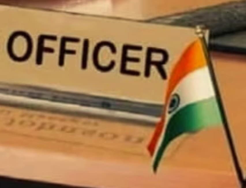 लोकसभा चुनाव से पहले बदल जायेंगे धनबाद के कई प्रशासनिक अधिकारी