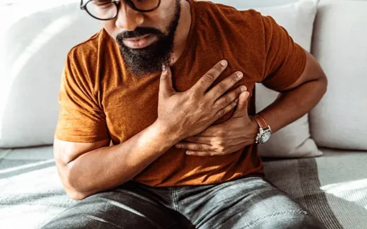 Health: सर्दियों के मौसम में सबसे ज्यादा होती है सांसों की समस्या, एक्सपर्ट से जानें छुटकारा पाने के उपाय