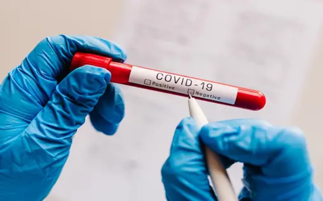 Covid-19 JN.1: दिल्ली में कोरोना के सब-वैरिएंट JN.1 की एंट्री, पहला मामला सामने आया
