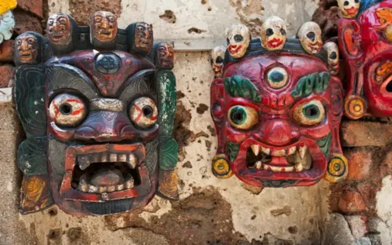 Indian Mythology: हिंदू पौराणिक कथा के वो 7 राक्षस कौन थे,  जिनके विनाश के लिए भगवान को लेना पड़ा था अवतार