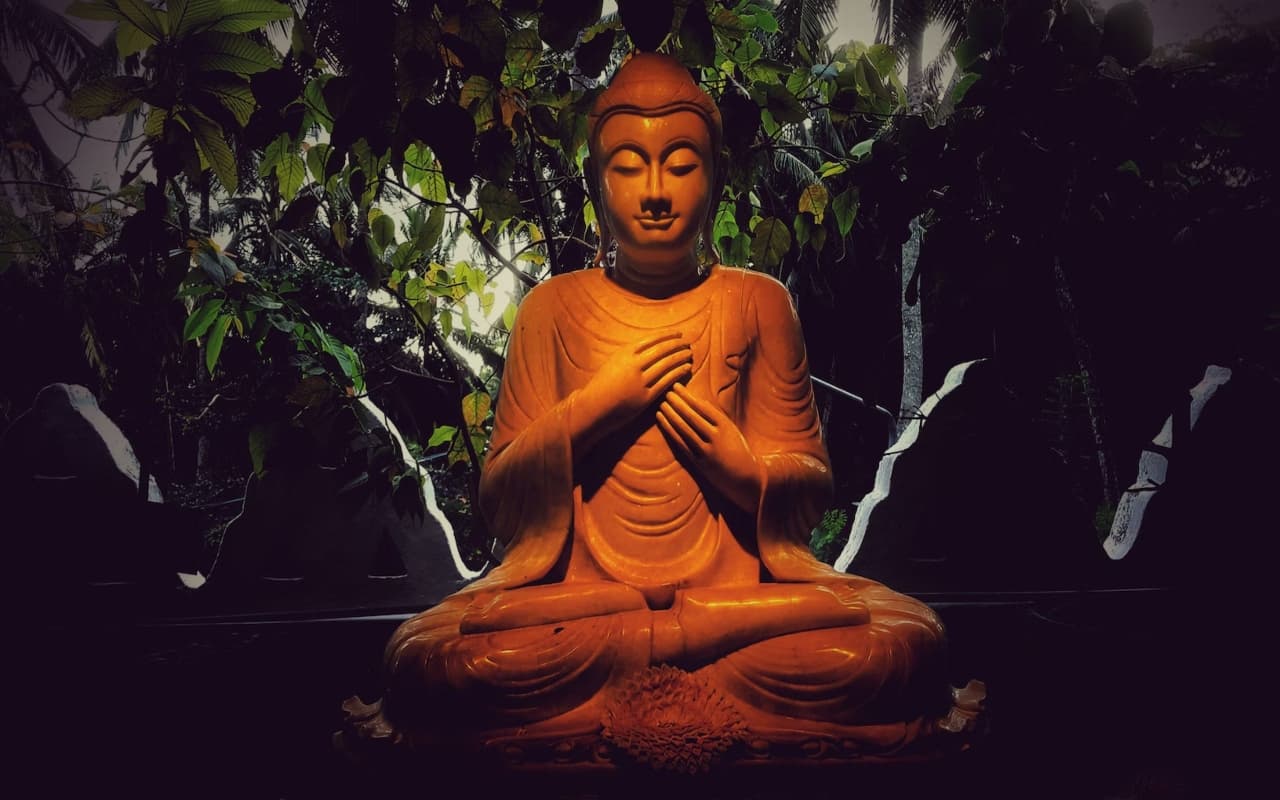 Teachings of Lord Buddha: भगवान बुद्ध की सिखाई गई 5 बातें, जो अभी के समय में आएगी आपके बहुत काम, जानें क्या है