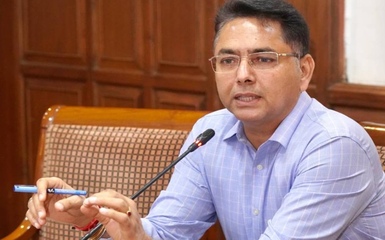 पंजाब सरकार के कैबिनेट मंत्री अमन अरोड़ा को 2 साल की सजा, जाएगी विधायकी, जानें मामला