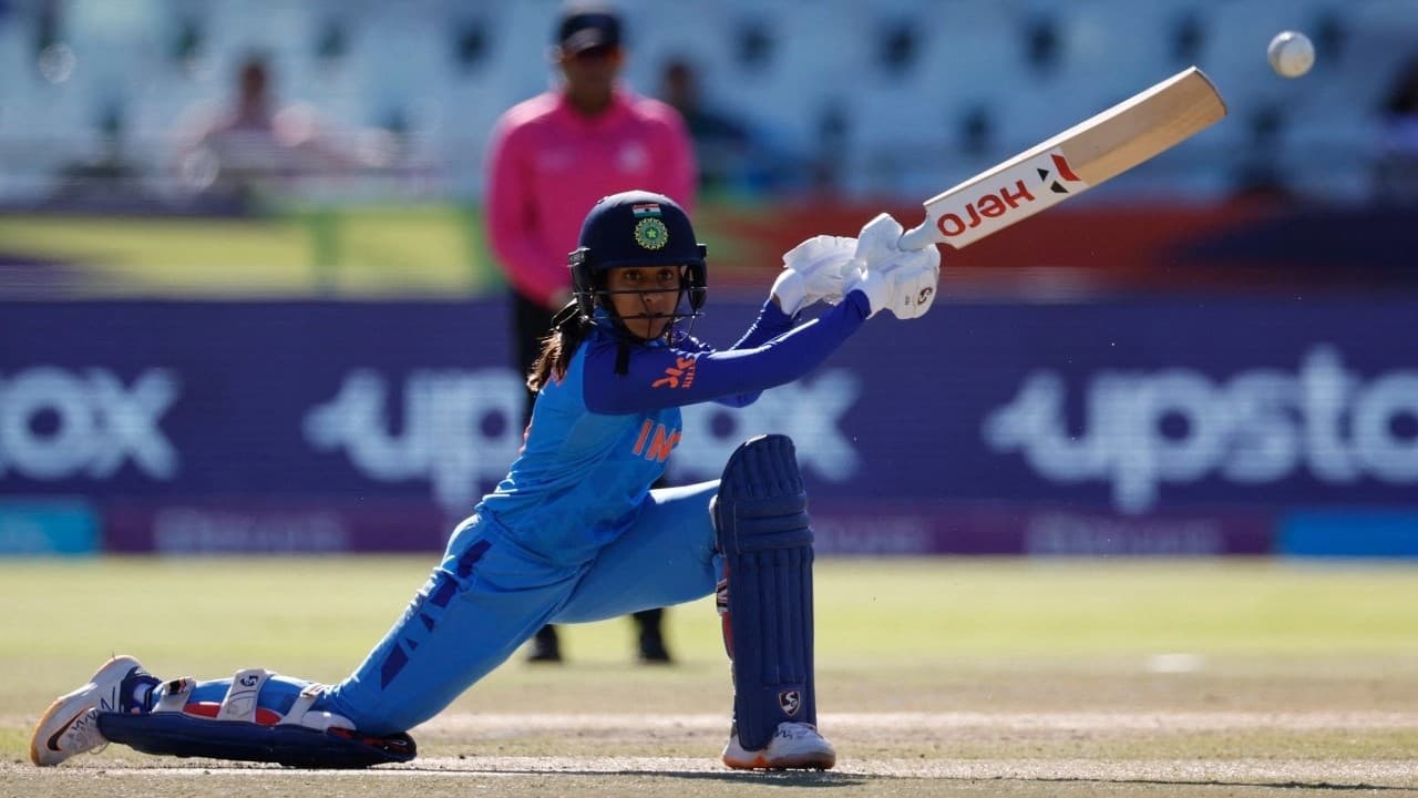 INDW VS AUSW: तीसरे वनडे मुकाबले से पहले जानें वानखेड़े स्टेडियम के मौसम का हाल और पिच रिपोर्ट