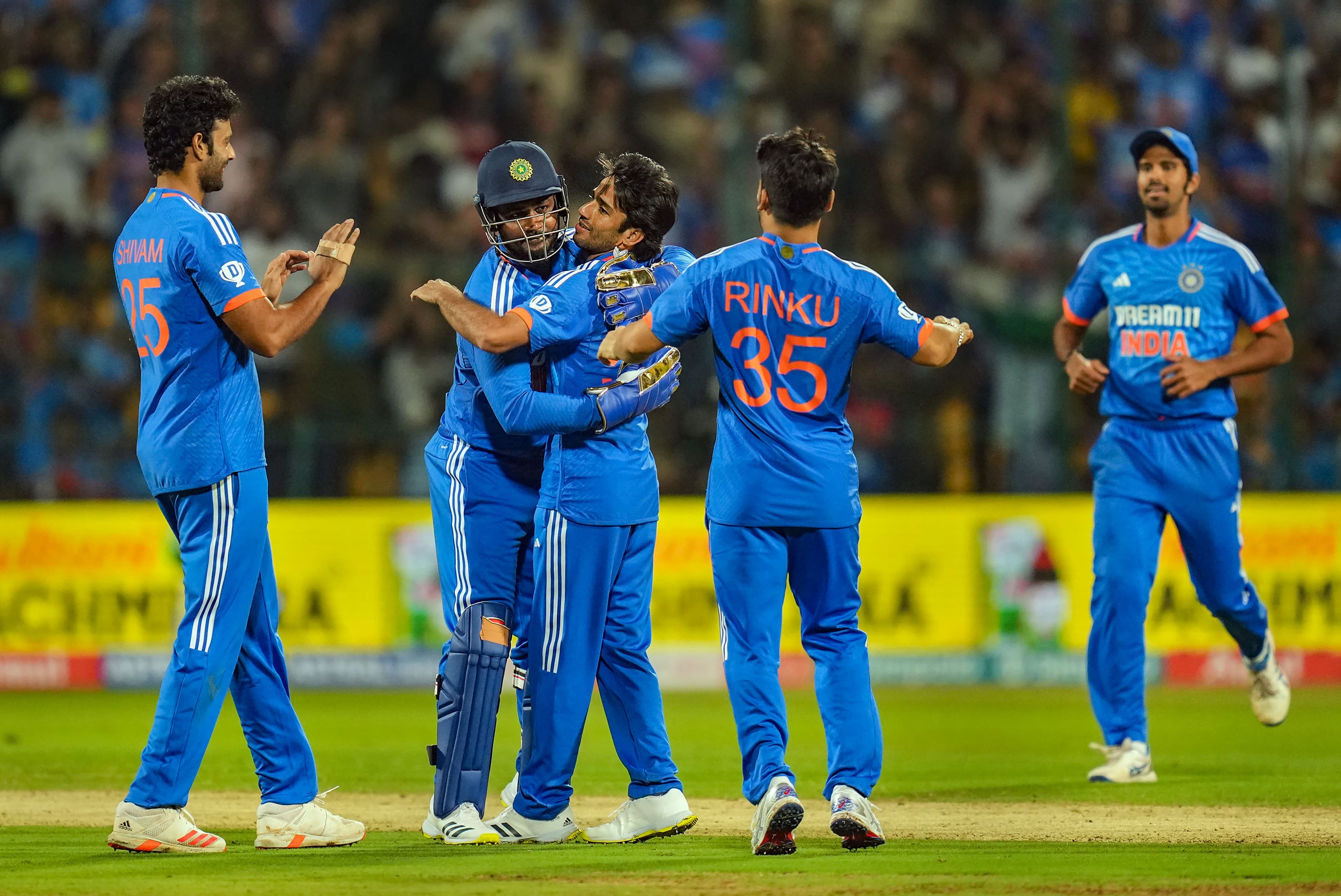 IND vs AFG: भारत-अफगानिस्तान मैच में 'सुपर' रोमांच, बिश्नोई बने हीरो, देखें एक-एक गेंद का क्लाइमैक्स