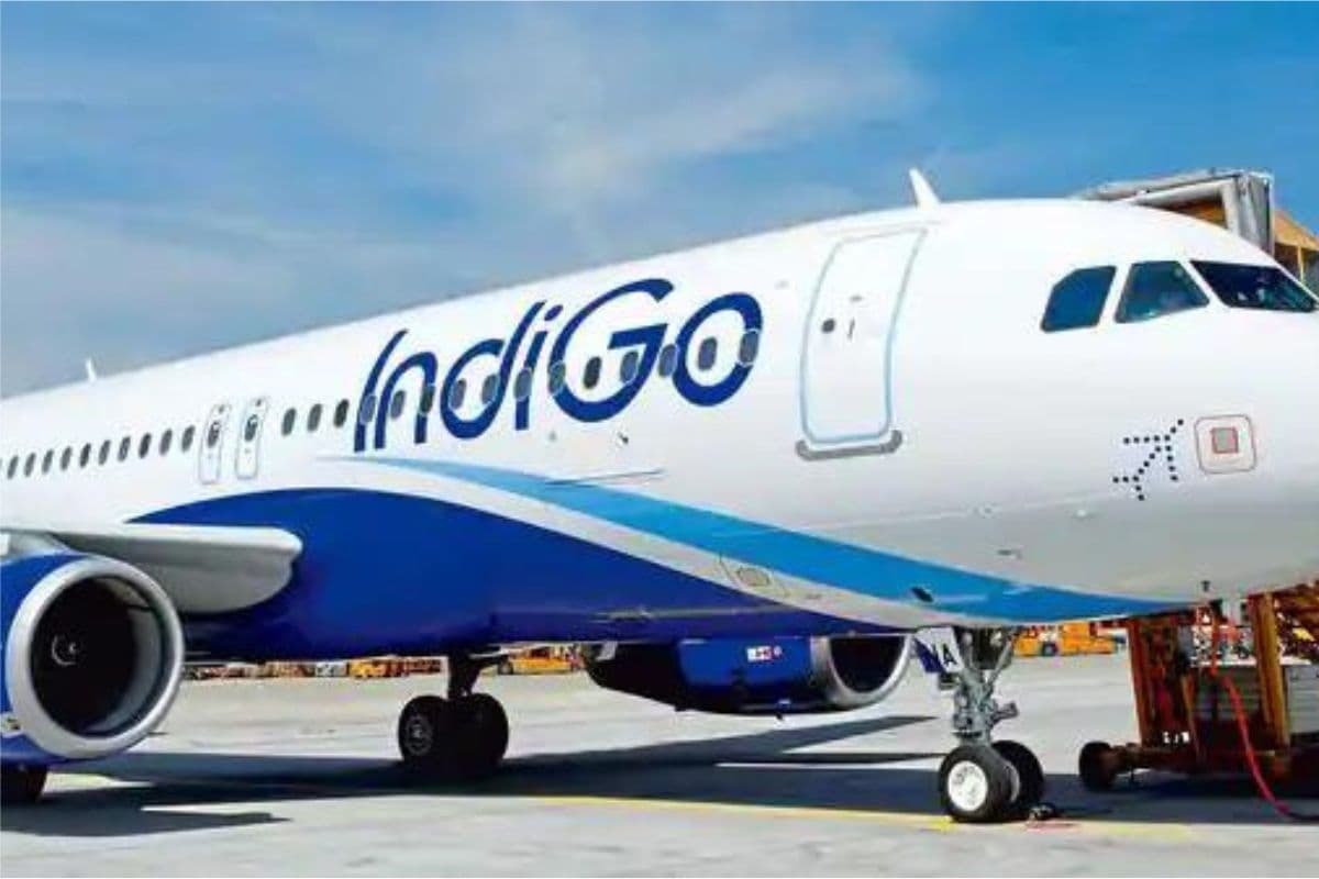 West Bengal : जयपुर से कोलकाता जाने वाली इंडिगो की फ्लाइट में आई तकनीकी खराबी, कराई गई इमरजेंसी लैंडिंग