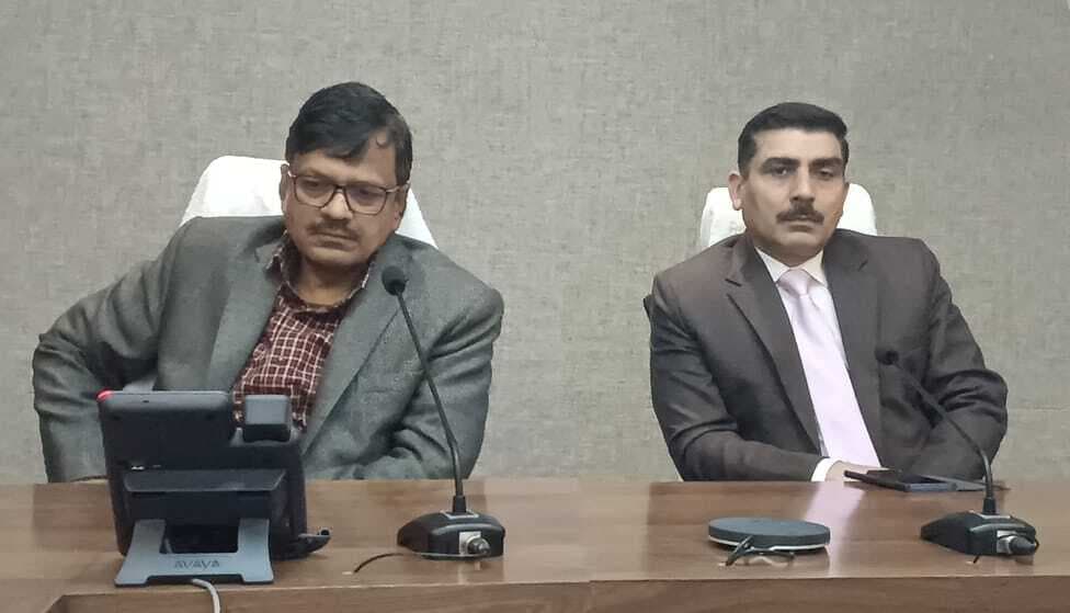 Jal Jeevan Mission: पेयजल लाइन बिछा रही कंपनियों पर करोड़ों का जुर्माना, कुशीनगर में 4 जेई बर्खास्त होंगे