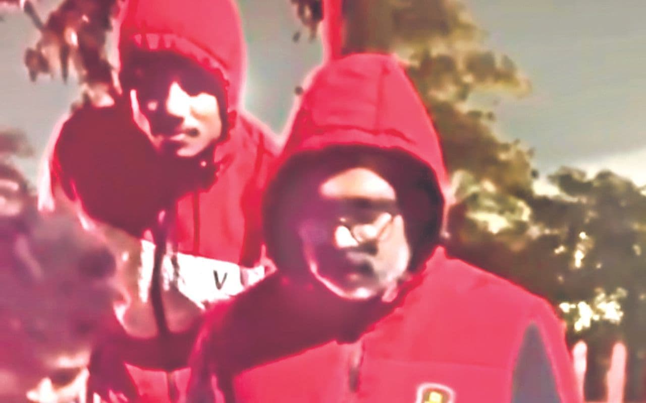 मानगो डबल मर्डर केस का मुख्य आरोपी चौड़ा राजू हल्दिया स्टेशन पर पिस्तौल के साथ गिरफ्तार, ऐसे आया पकड़ में