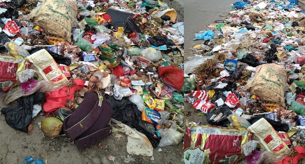 झारखंड : घरों से रोज नहीं उठ रहा कचरा, खुले में फेंकने को मजबूर हैं लोग