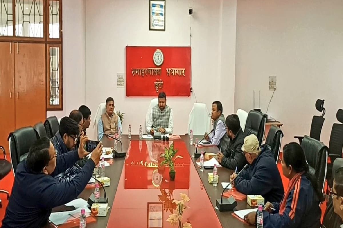 खूंटी विधानसभा क्षेत्र में 297 व तोरपा विस क्षेत्र में बनाये गये 252 मतदान केंद्र