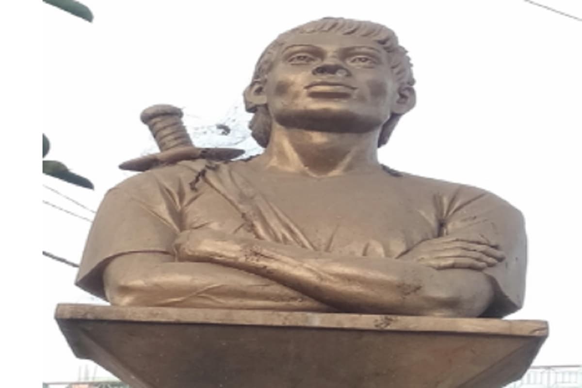 अंग्रेजी हुकूमत की जड़ें हिला दी थी सात वीर जवानों ने, धोखे से पकड़ किया जांबाजों का कत्लेआम