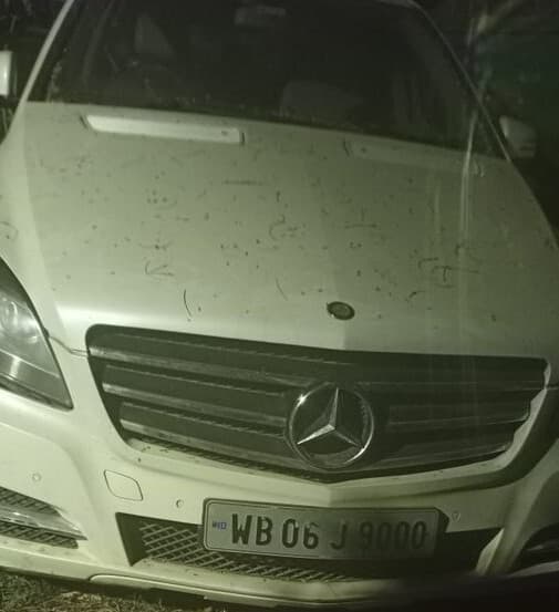 उमेश पाल हत्याकांड: अतीक अहमद के बेटे असद की तलाश में STF ने लखनऊ में खंगाला फ्लैट, मर्सिडीज-लैंड क्रूजर बरामद