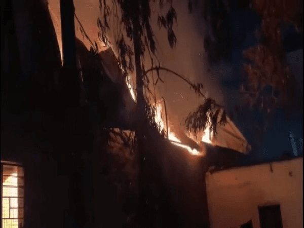 महाराष्ट्र की फैक्ट्री में लगी भीषण आग, छह की मौत