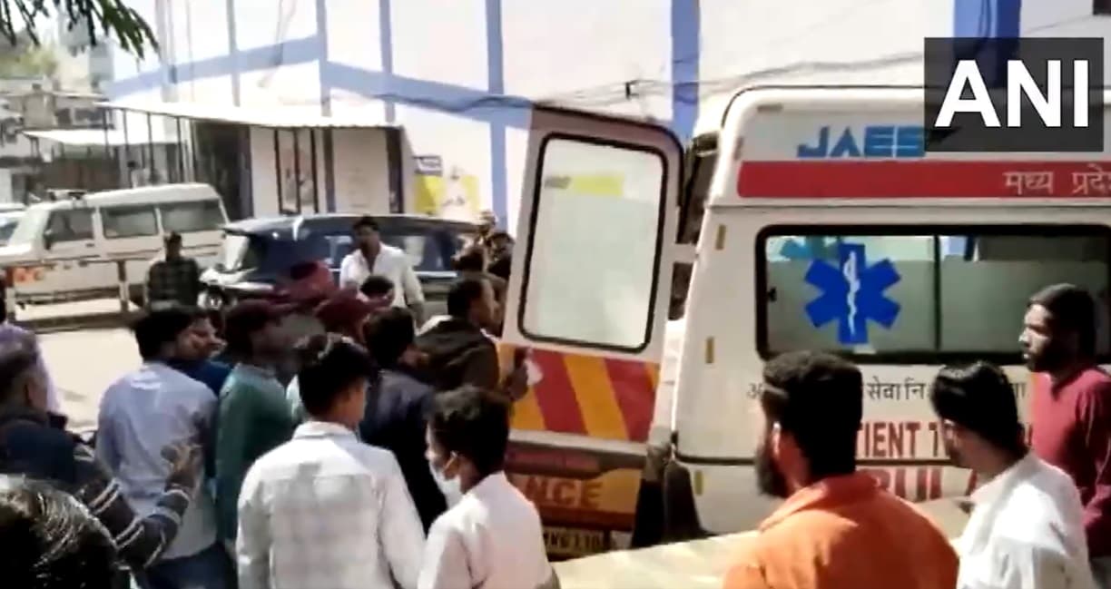 MP के हरदा में बड़ा हादसा, पटाखा फैक्ट्री में विस्फोट से छह की मौत, 40 से ज्यादा घायल- VIDEO