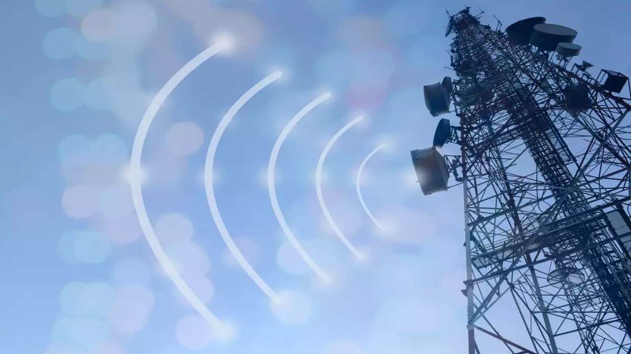 Bihar News: नेपाल सीमा पर कमजोर नेटवर्क बना पुलिस का सिरदर्द, संवेदनशील सूचना लीक होने की बढ़ी आशंका