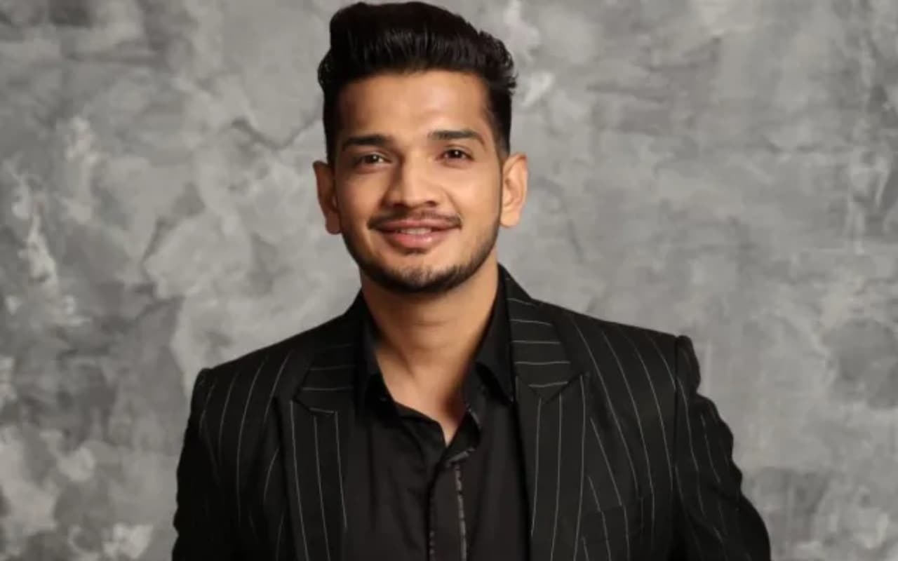 Bigg Boss 17: मुनव्वर फारुकी ने बिग बॉस 17 का खिताब किया अपने नाम, जानें विनर की लाइफ से जुड़ी अनसुनी बातें