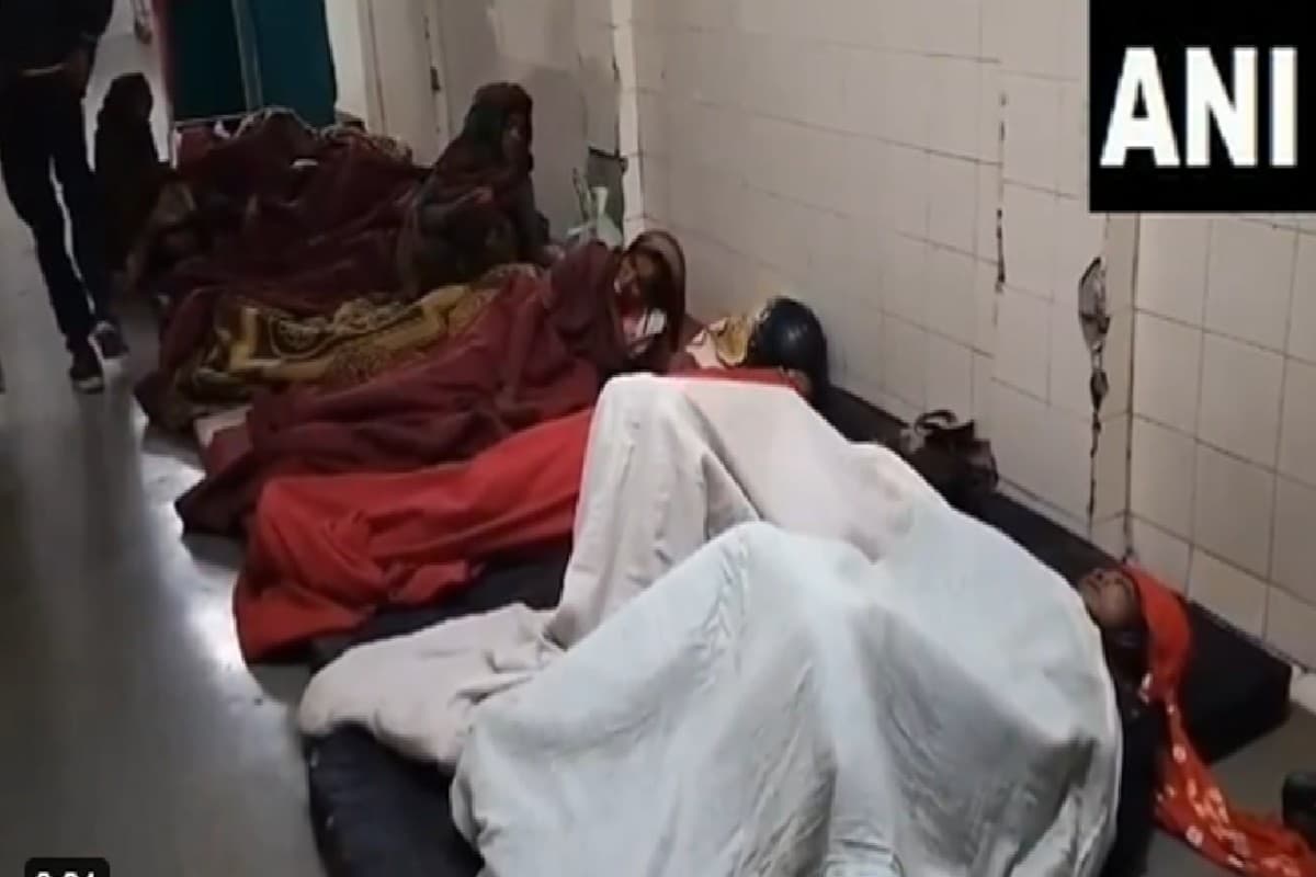 MP Accident : मध्य प्रदेश के डिंडोरी से भीषण सड़क हादसा, 14 की मौत, मची चीख-पुकार