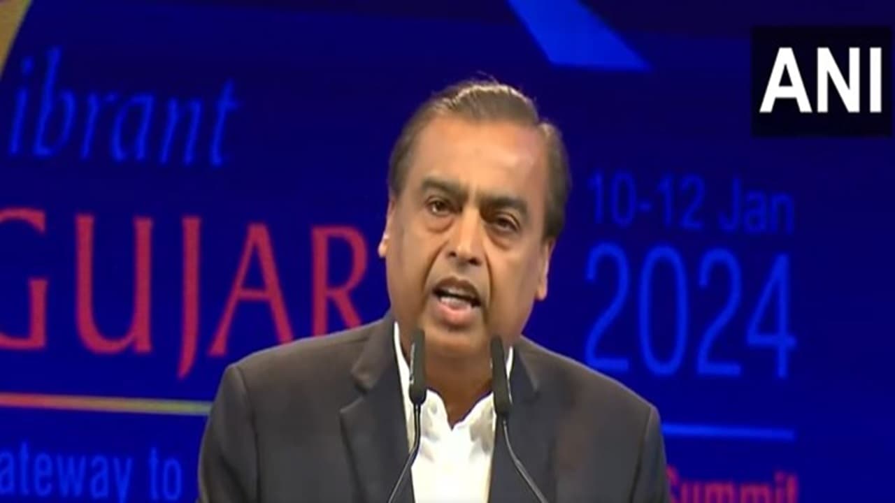 Vibrant Gujarat 2024: मुकेश अंबानी ने कहा, पीएम नरेंद्र मोदी भारत के इतिहास में सबसे सफल प्रधानमंत्री