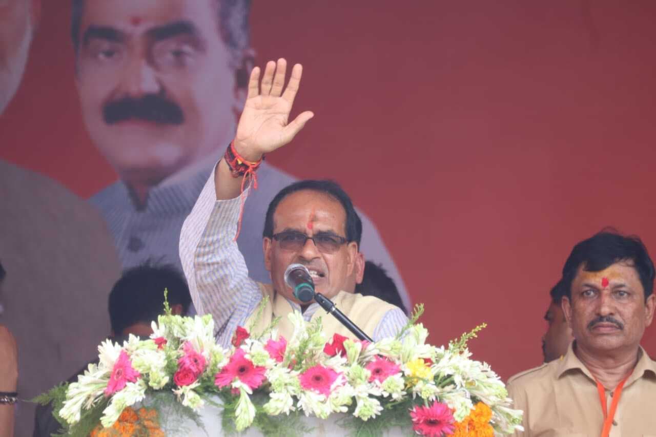 MP Political Crisis : अब भाजपा विधायकों में टूट ! मैहर विधायक नारयण त्रिपाठी पहुंचे सीएम हाउस