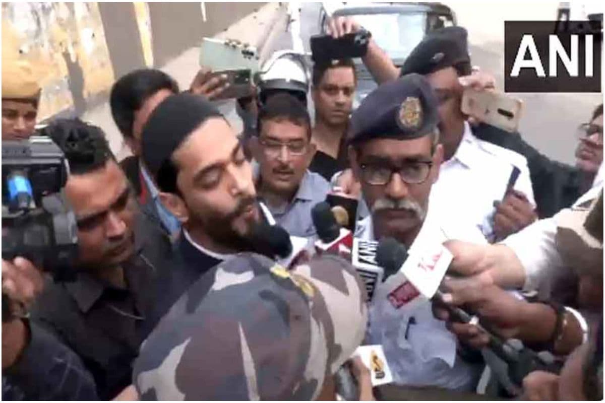 पश्चिम बंगाल : संदेशखाली जा रहे नौशाद सिद्दीकी को साइंस सिटी के समीप पुलिस ने किया गिरफ्तार