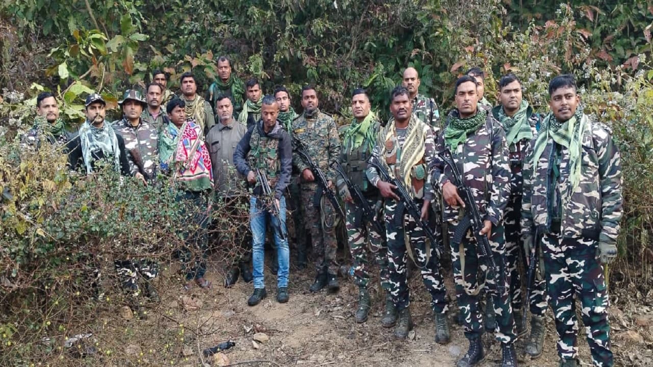 बिहार में ईनामी नक्सलियों की धरपकड़ हुई तेज, बेखौफ होकर आतंक मचाने वाला 2 हार्डकोर गिरफ्तार