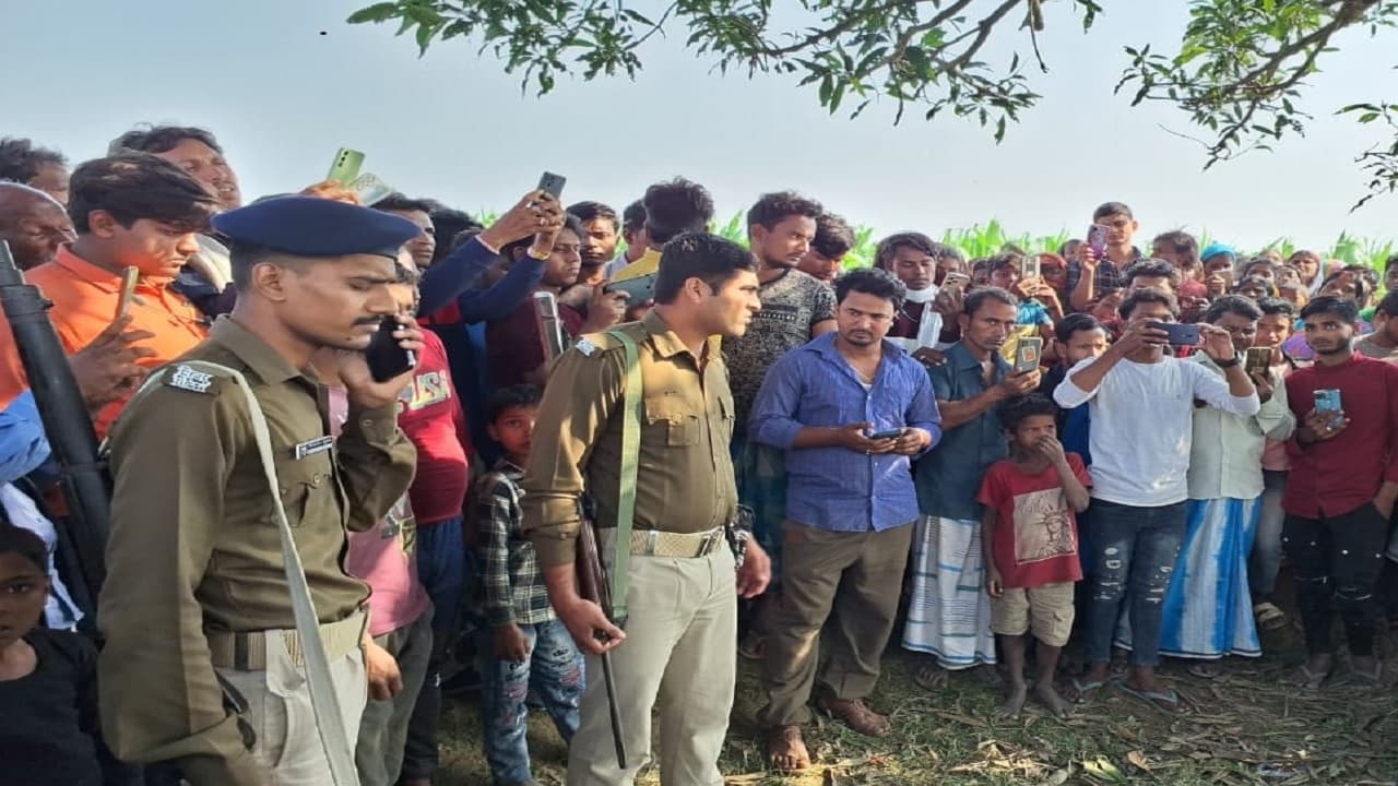 बिहार: नए साल के पहले मनाए जश्न में सामूहिक दुष्कर्म के बाद किशोरी का गला रेता, शव को पेड़ से लटकाया
