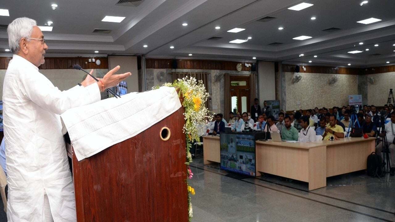 IAS हरजोत कौर के विवादित बयान पर Nitish Kumar ने दी प्रतिक्रिया, कहा- कुछ भी हुआ तो लेंगे एक्शन