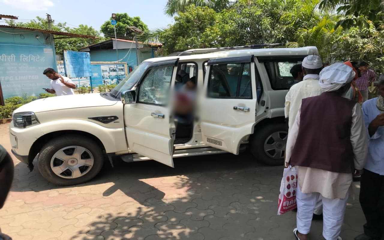 झारखंड : हजारीबाग के बड़कागांव क्षेत्र में कोल माइंस के सीनियर अधिकारी की गोली मारकर हत्या, बाॅडीगार्ड घायल