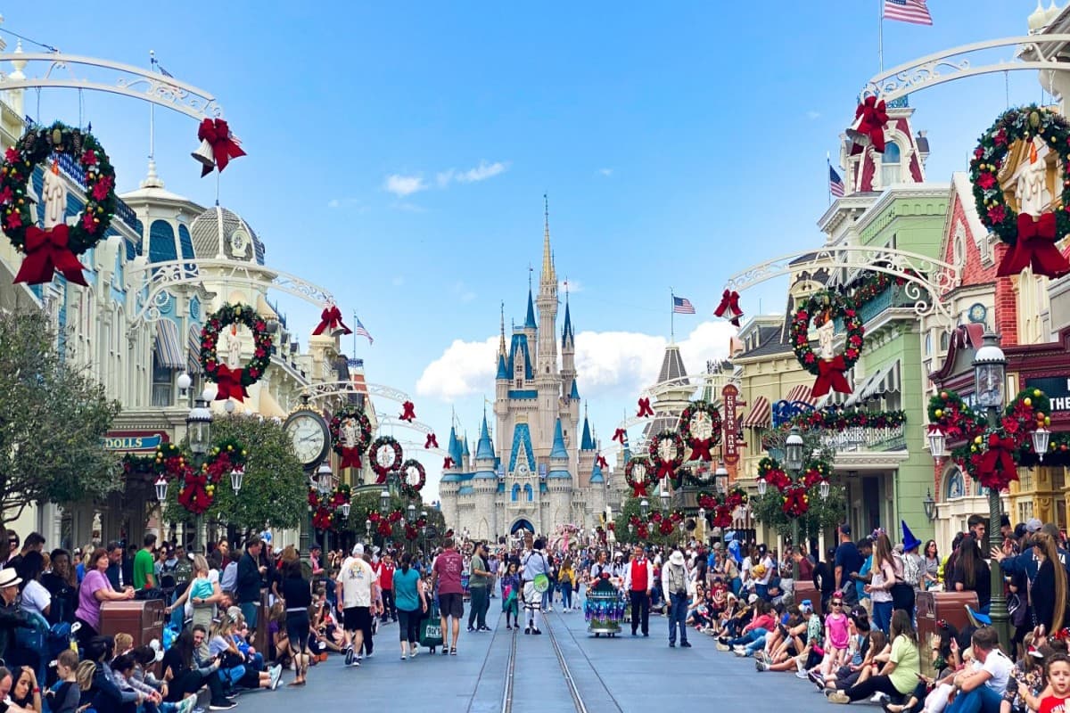 Christmas Day 2023: क्रिसमस को यादगार बनाने के लिए भारत के इन जगहों पर घूमने का बना सकते हैं प्लान, देखें LIST