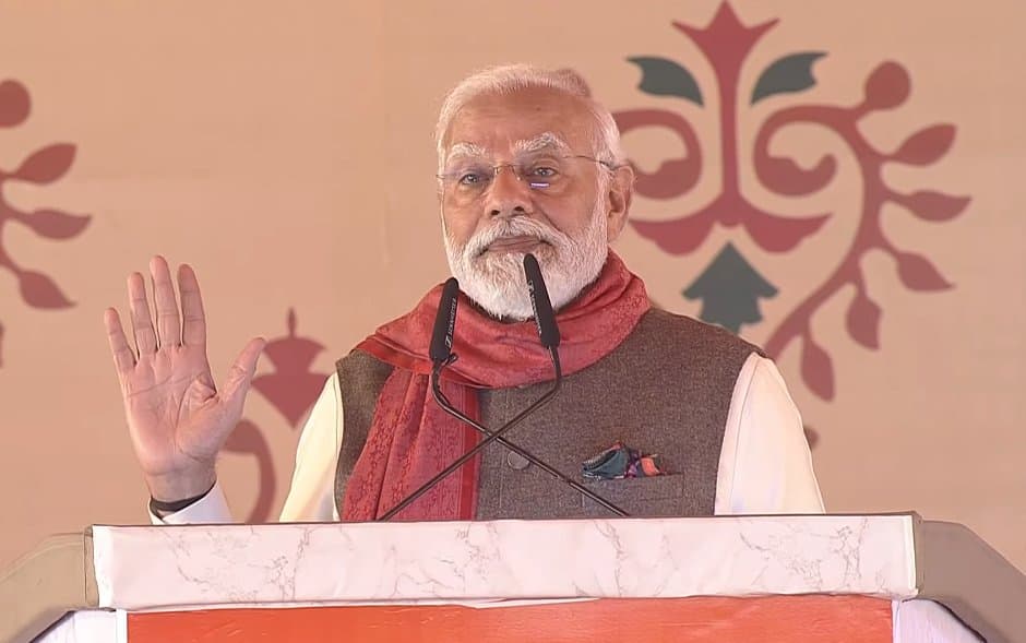 PM Modi at Varanasi: पीएम मोदी बोले-महादेव की काशी की मैं जितनी भी सेवा कर पाऊं, वह मुझे कम ही लगती है...