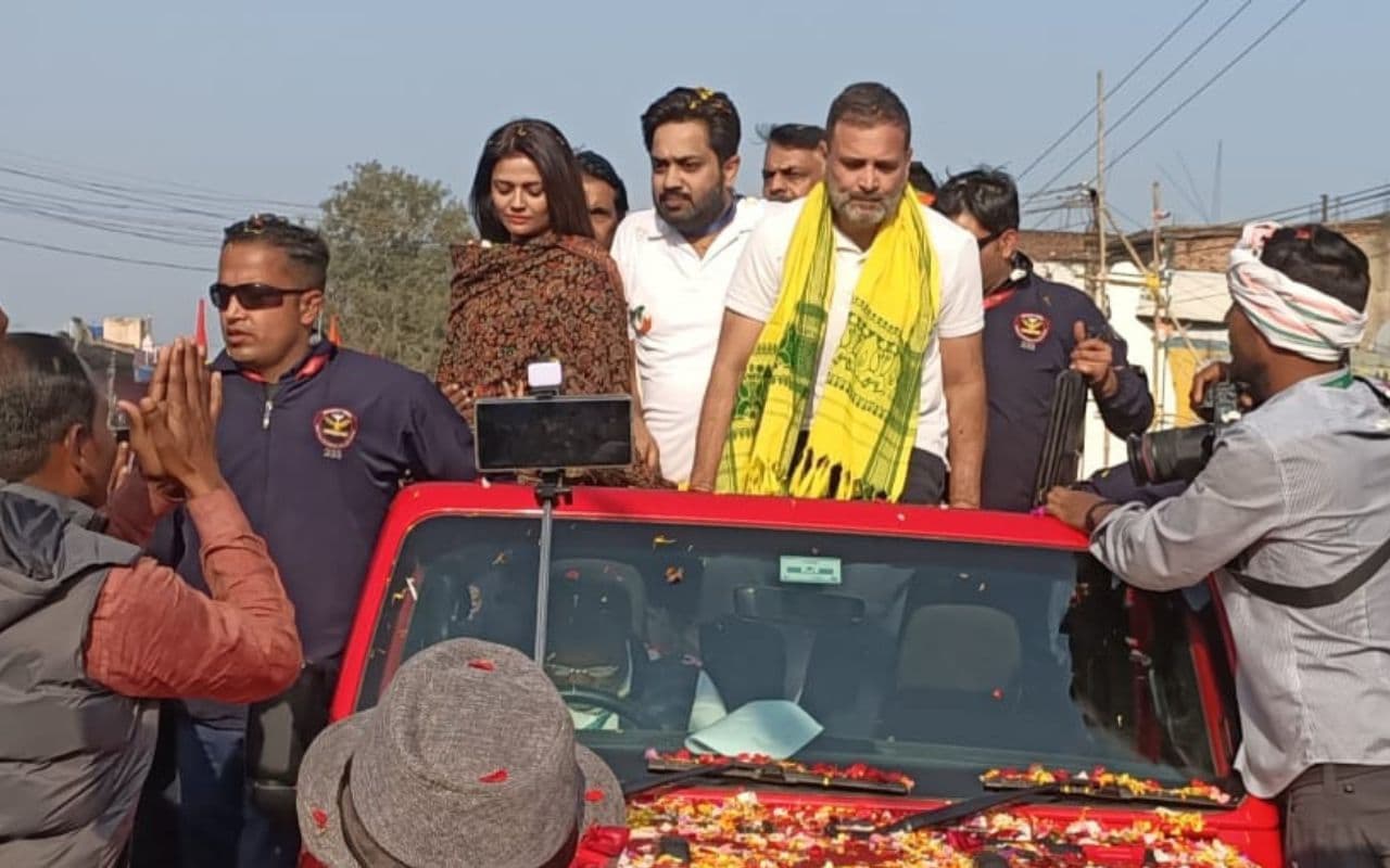 भारत जोड़ा न्याय यात्रा: राहुल गांधी ने 'देहाती होटल' में ली चाय की चुस्की, मुलाकात से खिले कर्मियों के चेहरे