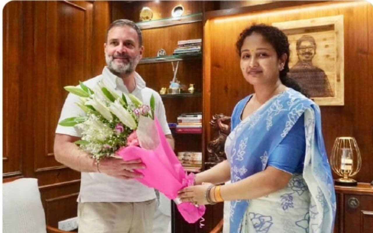 भारत जोड़ो न्याय यात्रा: पूर्व सीएम हेमंत सोरेन के आवास पहुंचे राहुल गांधी, पत्नी कल्पना सोरेन से की मुलाकात