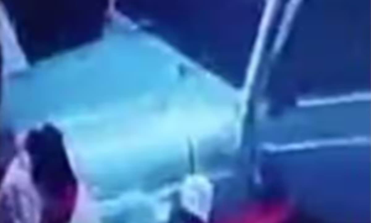 चालक को आया हार्ट अटैक, राजस्थान के नागौर में बोलेरो ने 10 से ज्यादा लोगों को कुचला, दो की मौत