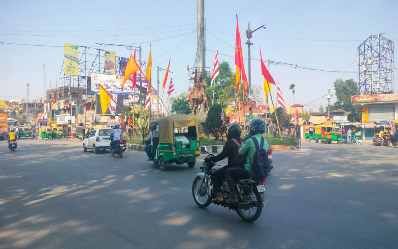 धनबाद में झारखंड बंद का नहीं पड़ा असर, सतर्क रही पुलिस