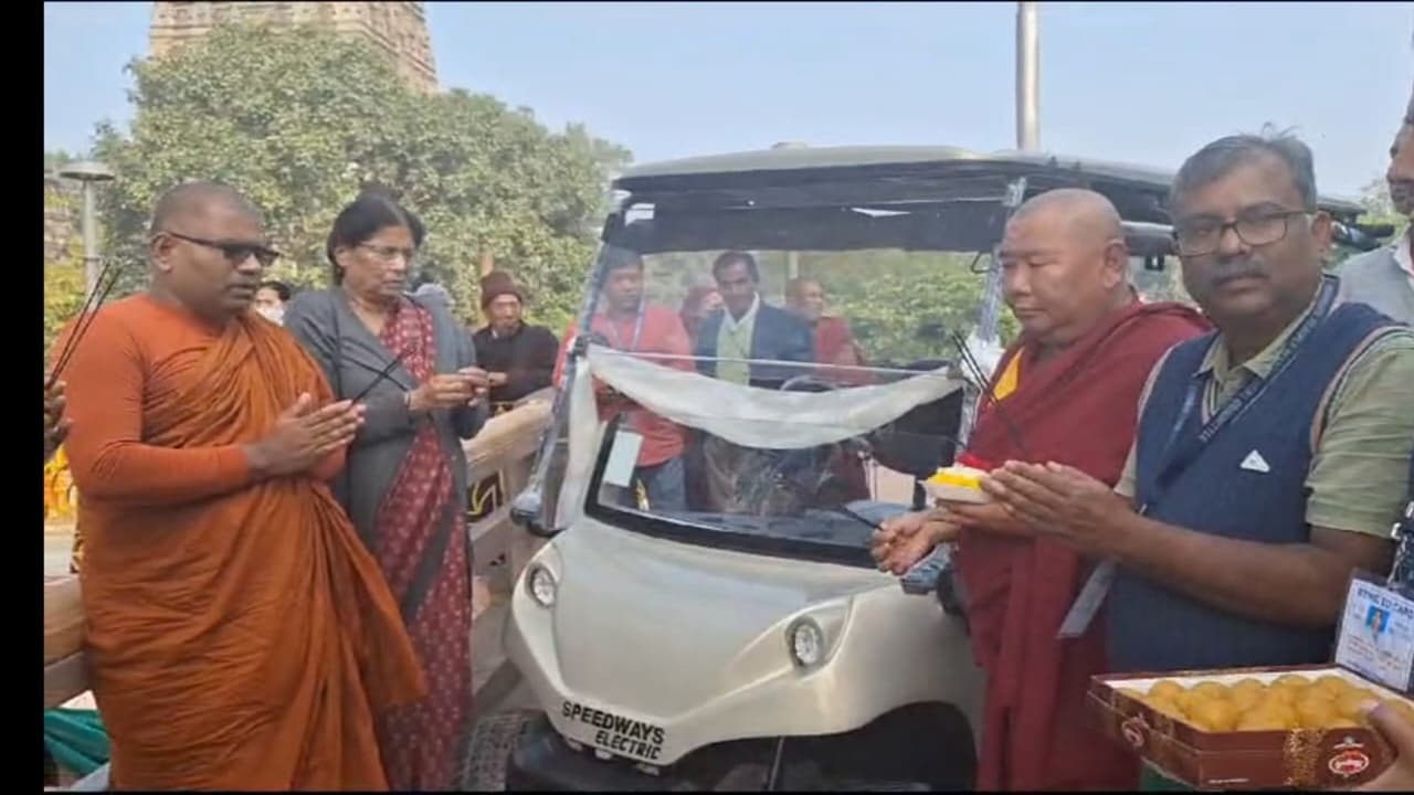 बिहार: धर्मगुरु दलाई लामा का 15 दिसंबर को आगमन, ई- रिक्शा से जाएंगे महाबोधि मंदिर