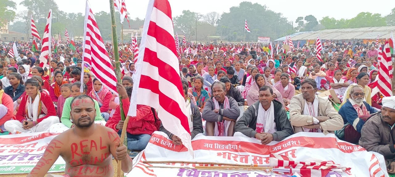 सरना धर्म कोड के लिए खूंटी में महारैली, ‘अलग कोड नहीं तो वोट नहीं’ के लगे नारे