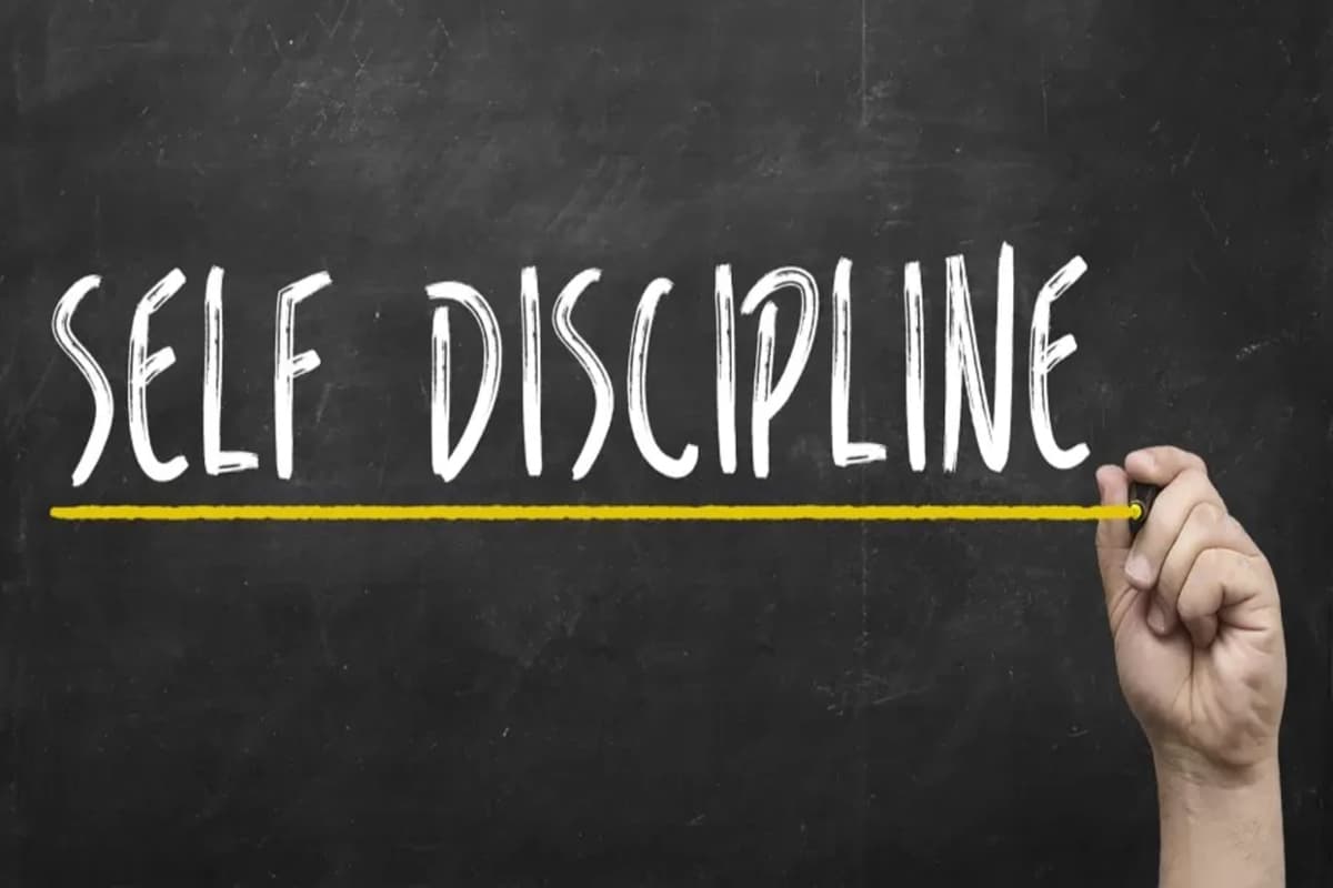 Self Discipline: सुबह की ये 8 आदतें बताती हैं कि आप में कूट-कूट कर भरी है सेल्फ डिसिप्लीन, जानें