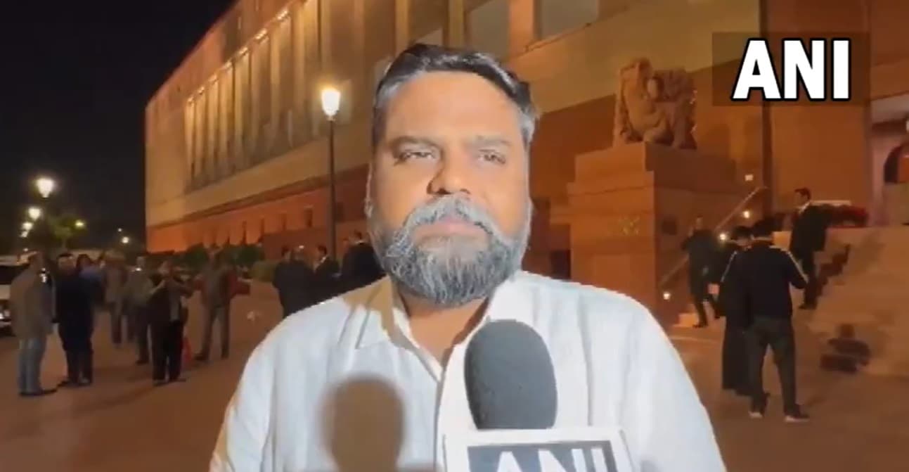 DMK सांसद के ‘गौमूत्र राज्य’ वाले बयान पर बवाल, संसद से सड़क तक हंगामा, बीजेपी ने किया हमला