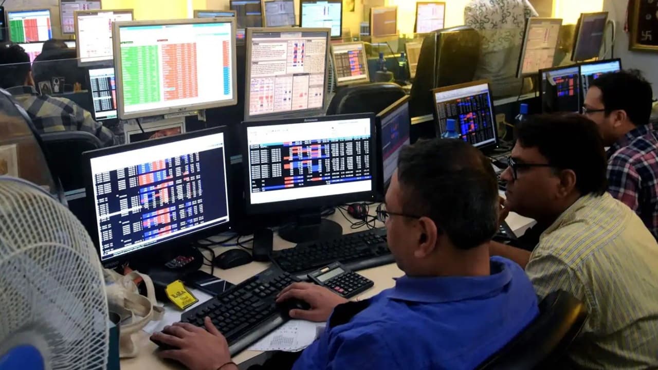 Share Market Opening: भारतीय शेयर बाजार की बेहतर शुरूआत, ऑटो और आईटी शेयरों में दिखी हलचल