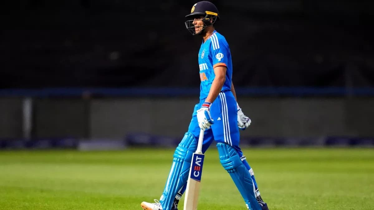 नॉट आउट होने के बावजूद शुभमन गिल को लौटना पड़ा पवेलियन, जानें क्या थी वजह