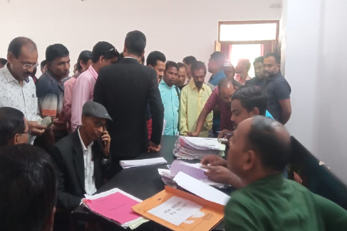 सिमडेगा: लोक अदालत में 61 मामलों का निष्पादन