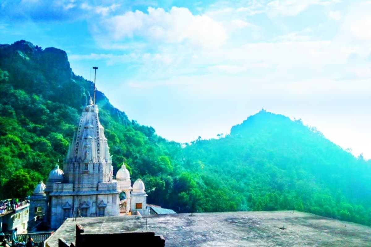 Famous Temples: ये हैं झारखंड के 5 सबसे प्रसिद्ध मंदिर, जहां दूर-दूर से माथा टेकने आते हैं लोग
